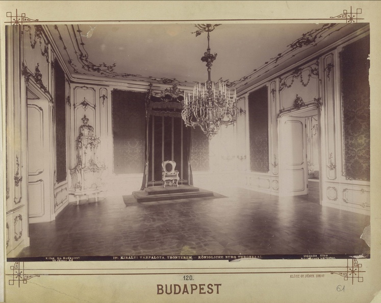 "Királyi palota trónterme. A felvétel 1890 után készült." A kép forrását kérjük így adja meg: Fortepan / Budapest Főváros Levéltára. Levéltári jelzet: HU.BFL.XV.19.d.1.07.121